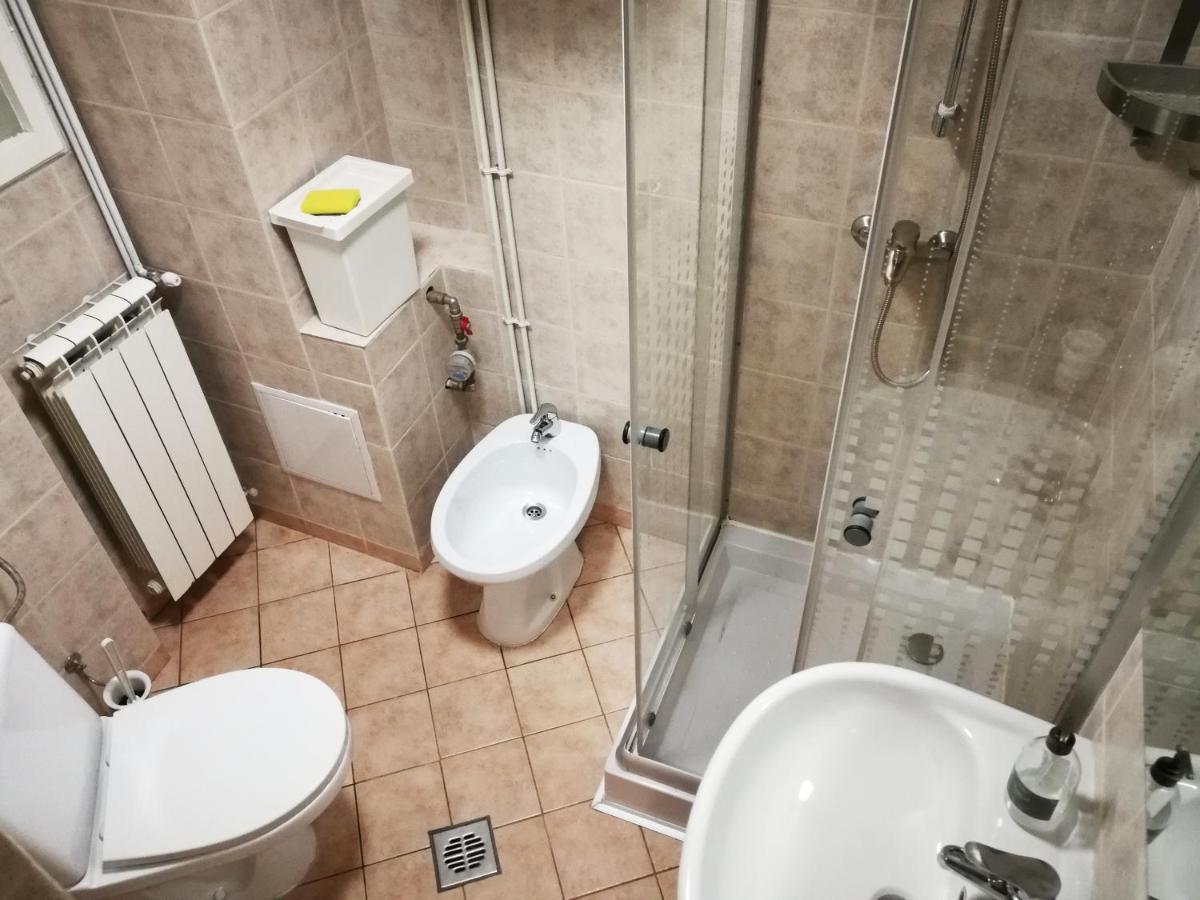 Martini Studio Apartment Букурещ Екстериор снимка